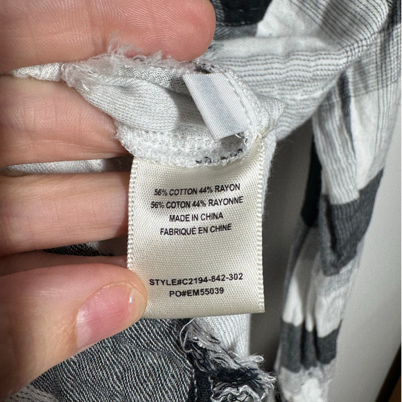 Cloth & Stone Shirt Women Size Small Button Down Black White Plaid Western Boho - Picture 5 of 8